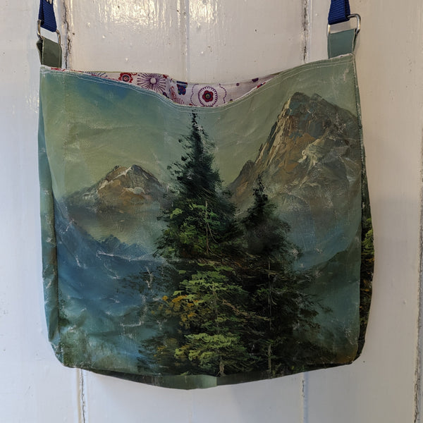 Vintage painting bag - snowy mountain